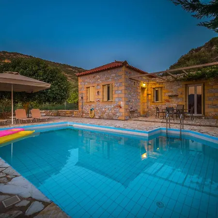 וילה Palataki Iii