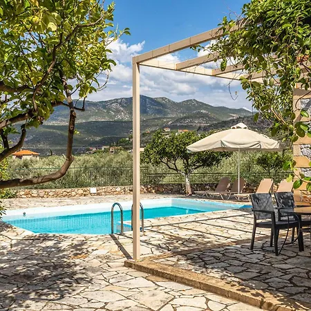 וילה Palataki Iii