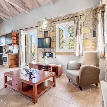 Palataki Iii קרדמילי