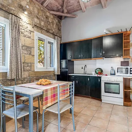 וילה Palataki Iii